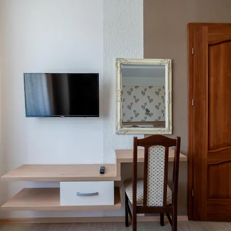 Apart-hotel Faraway Near Vienna Airport With Anytime Self Check In 3*