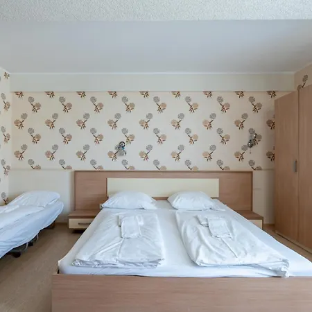 Apart-hotel Faraway Near Vienna Airport With Anytime Self Check In Bruck an der Leitha