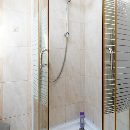 Faraway Near Vienna Airport With Anytime Self Check In Apart-hotel Bruck an der Leitha