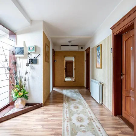 Faraway Near Vienna Airport With Anytime Self Check In Apart-hotel