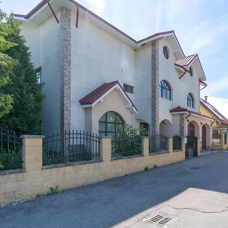 Aparthotel Faraway Near Vienna Airport With Anytime Self Check In *