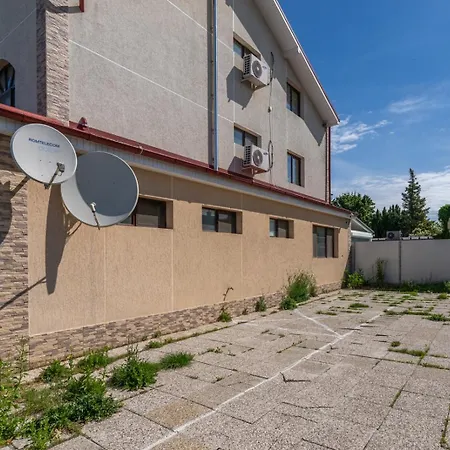 Faraway Near Vienna Airport With Anytime Self Check In Aparthotel Bruck an der Leitha