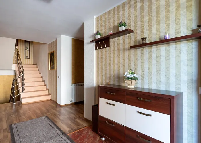 Faraway Near Vienna Airport With Anytime Self Check In Lejlighedshotel 3*