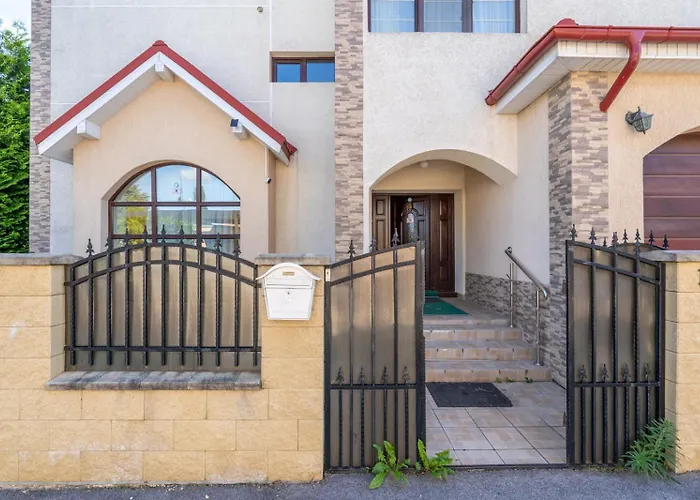 Faraway Near Vienna Airport With Anytime Self Check In Bruck an der Leitha